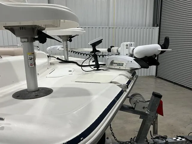 Slide: The Image of Hurricane SUNDECK SPORT 201 2013 - 12