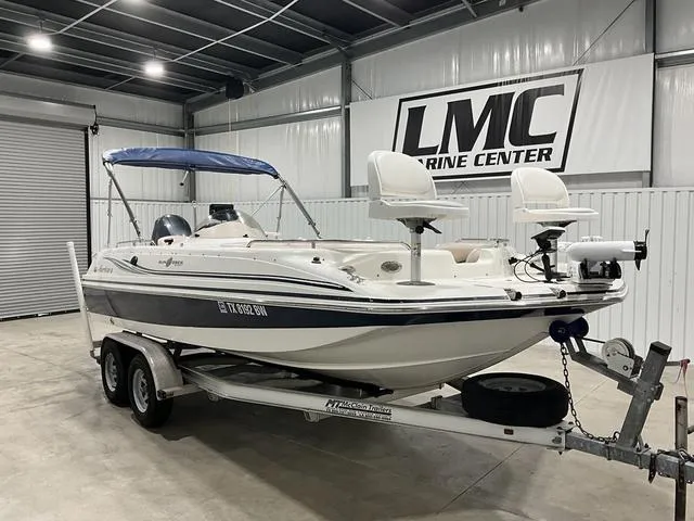 Slide: The Image of Hurricane SUNDECK SPORT 201 2013 - 21