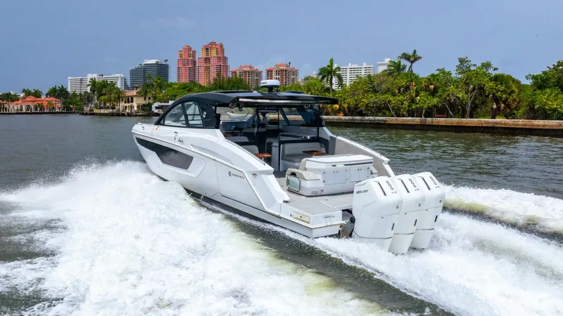 Slide: The Image of Cruisers Yachts 50 GLS 2024 - 19