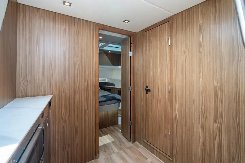 Slide: The Image of Cruisers Yachts 50 GLS 2024 - 32