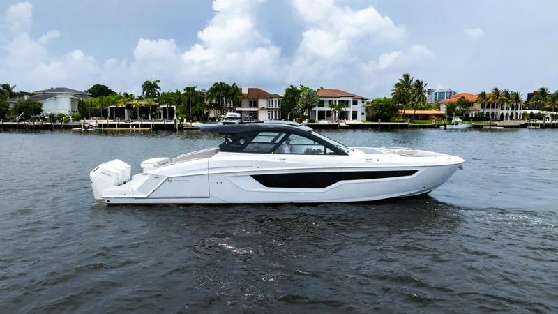 Slide: The Image of Cruisers Yachts 50 GLS 2024 - 5