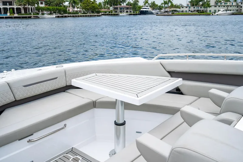 Slide: The Image of Cruisers Yachts 50 GLS 2024 - 53