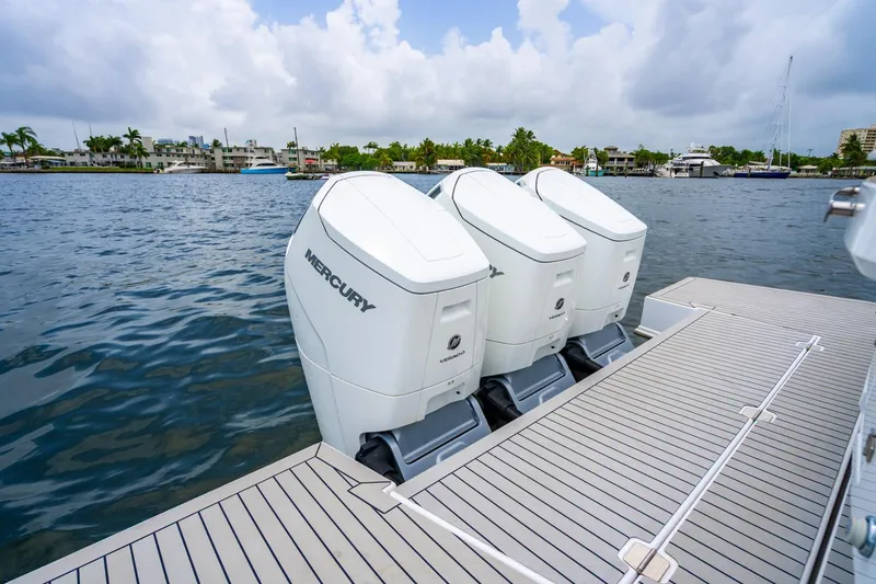 Slide: The Image of Cruisers Yachts 50 GLS 2024 - 55