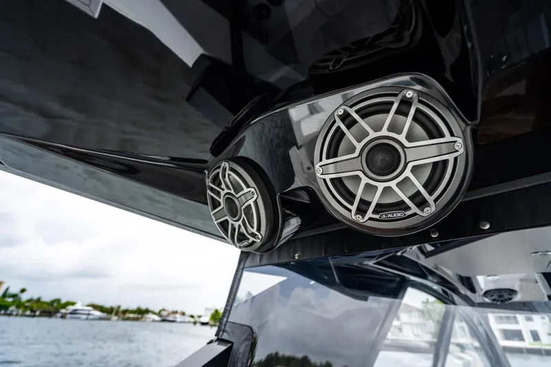 Slide: The Image of Cruisers Yachts 50 GLS 2024 - 76