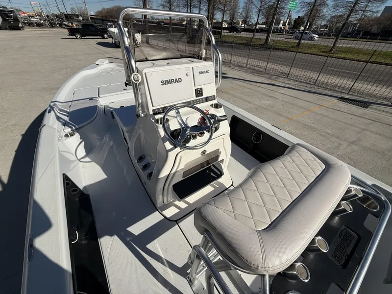 Slide: The Image of Blue Wave 2300 Pure Bay Boat 2022 - 12