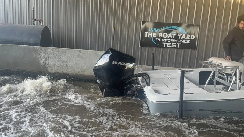 Slide: The Image of Blue Wave 2300 Pure Bay Boat 2022 - 17