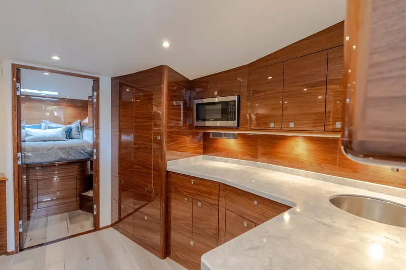 Slide: The Image of Viking 46 Billfish Galley - 13