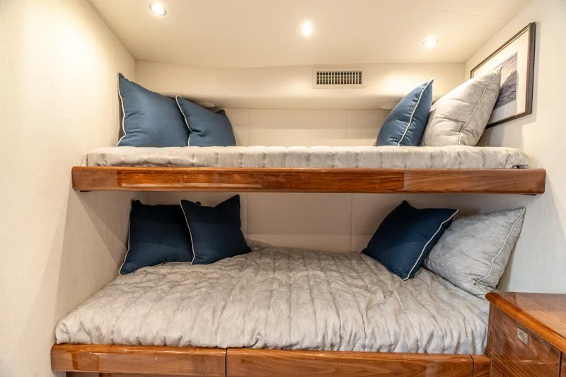 Slide: The Image of Viking 46 Billfish Upper and Lower Bunks - 16