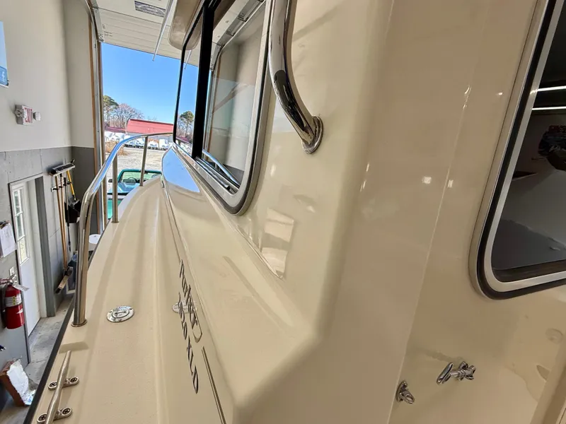 Slide: The Image of Parker 2820 XLD Sport Cabin 2008 - 11