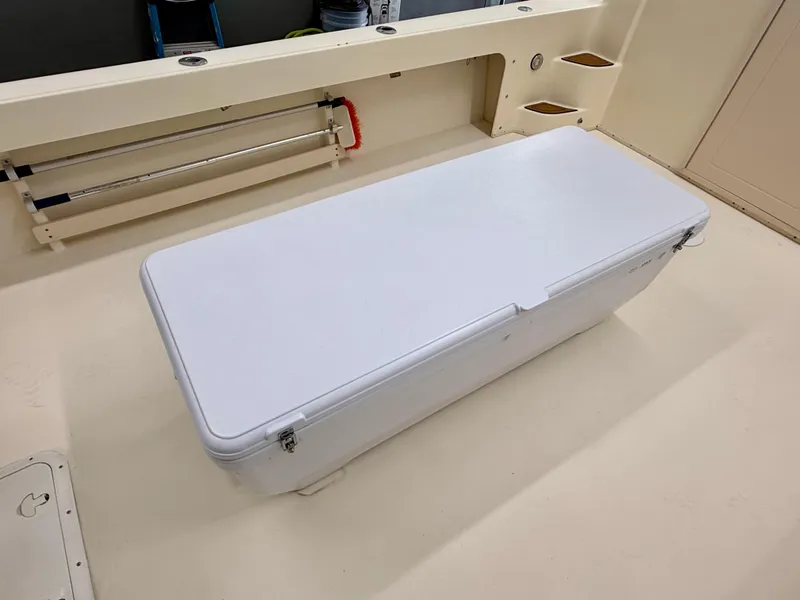 Slide: The Image of Parker 2820 XLD Sport Cabin 2008 - 15