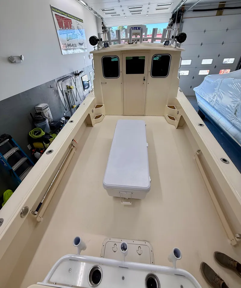 Slide: The Image of Parker 2820 XLD Sport Cabin 2008 - 2