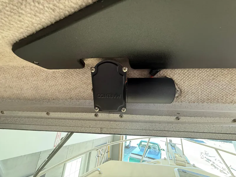 Slide: The Image of Parker 2820 XLD Sport Cabin 2008 - 31