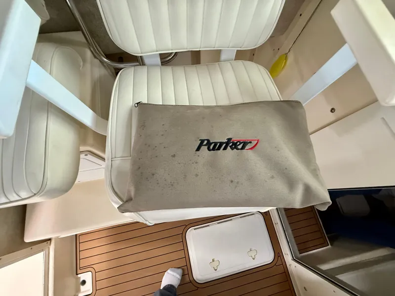 Slide: The Image of Parker 2820 XLD Sport Cabin 2008 - 53