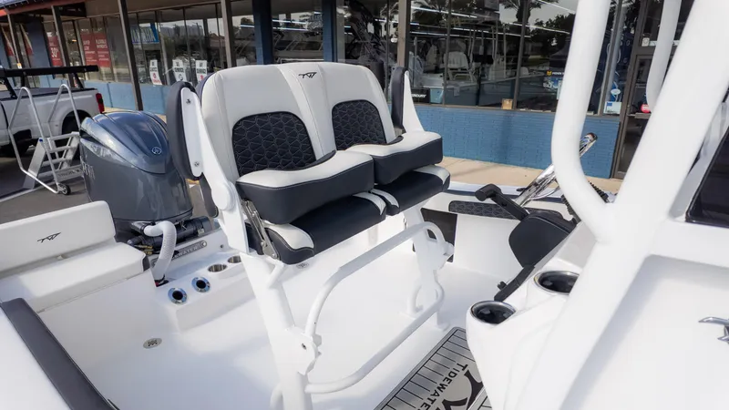 Slide: The Image of Tidewater 198 CC Adventure 2026 - 11