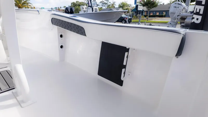 Slide: The Image of Tidewater 198 CC Adventure 2026 - 9