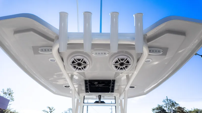 Slide: The Image of Tidewater 232 CC Adventure 2026 - 13