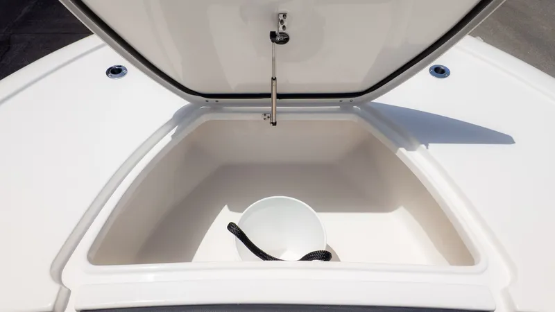 Slide: The Image of Tidewater 2700 Carolina Bay 2026 - 18