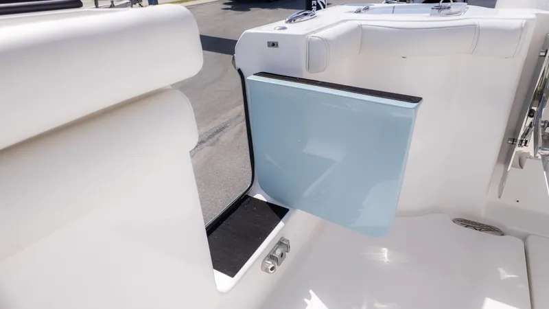 Slide: The Image of Tidewater 272 CC Adventure 2026 - 9