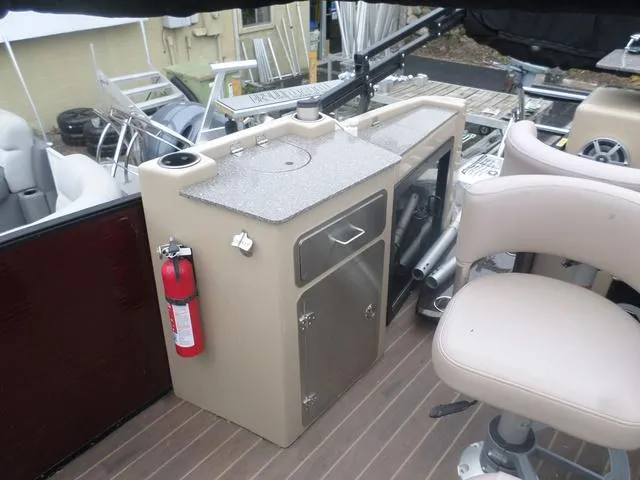 Slide: The Image of Godfrey 259 CBD 2018 - 8