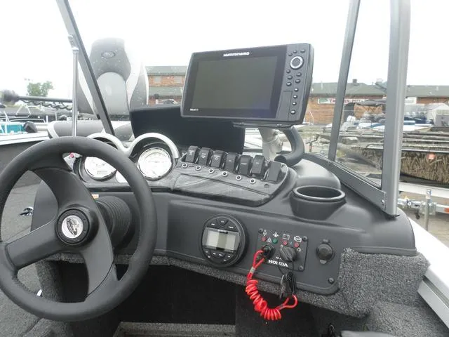 Slide: The Image of Polar Kraft Frontier 179 WT 2022 - 6