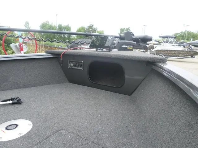 Slide: The Image of Polar Kraft Frontier 189 WT 2022 - 3