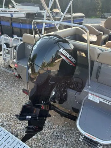 Slide: The Image of Princecraft Ventura 192 2025 - 3