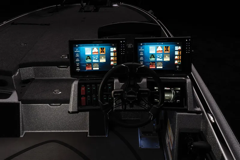 Slide: The Image of Triton 21XP Patriot 2025 - 99