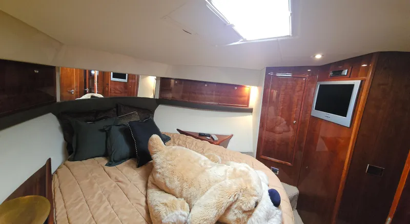 Slide: The Image of Riviera 58 Enclosed Flybridge 2004 - 50