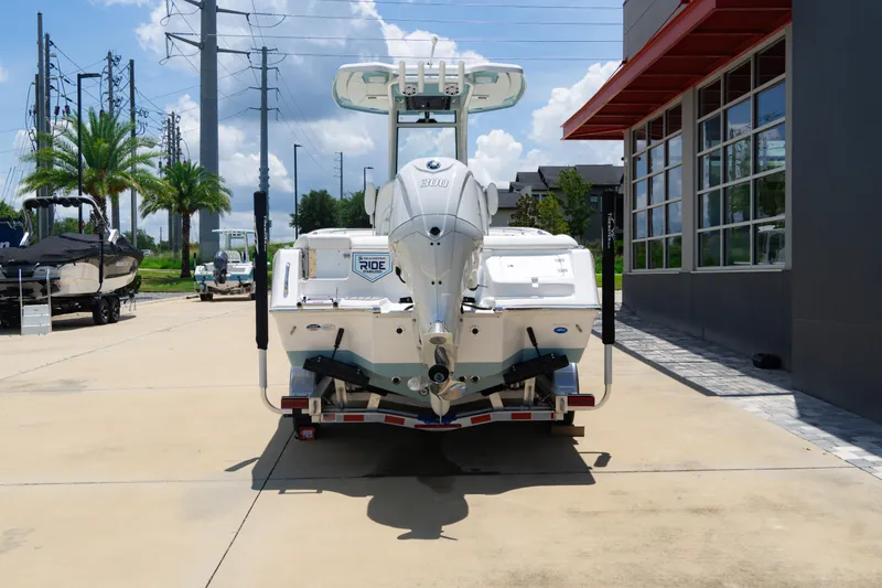 Slide: The Image of Tidewater 232 LXF 2026 - 4