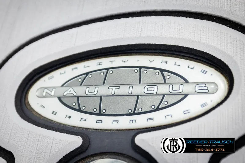 Slide: The Image of 2005 Correct Craft 226 Nautique logo with "Quality, Value, Performance" text. - 47