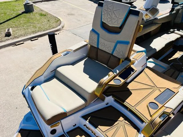 Slide: The Image of 2024 Nautique G25 Paragon boat seat with luxurious design and modern features. - 49