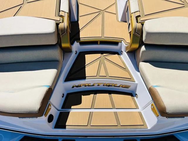 Slide: The Image of Nautique Super Air Nautique G25 Paragon 2024 - 58