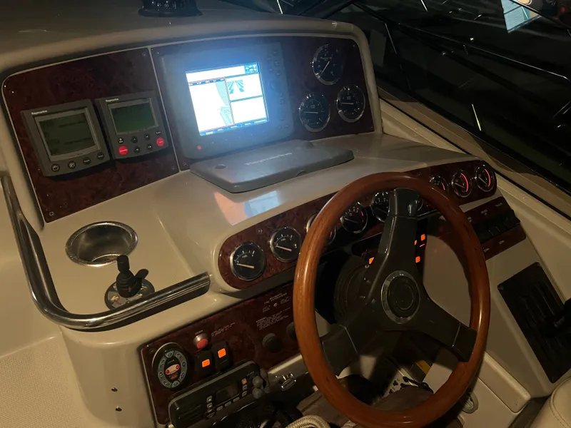 Slide: The Image of Formula 34 Performance Cruiser 2005 - 28