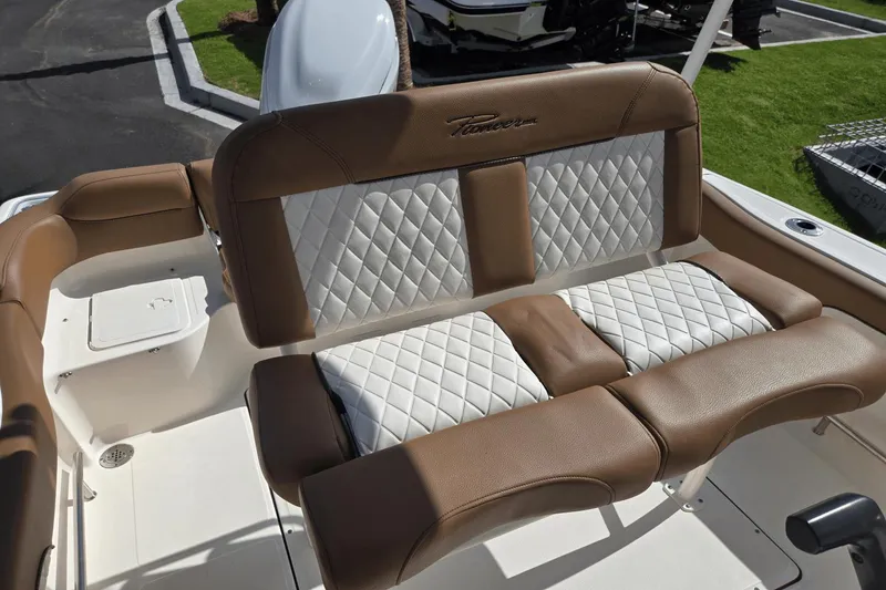 Slide: The Image of Pioneer 222 Islander 2024 - 10