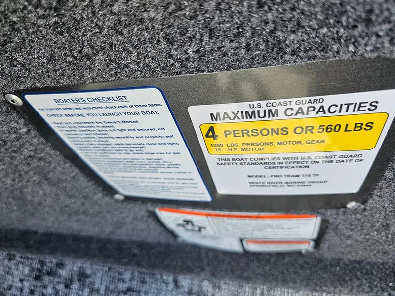 Slide: The Image of Boat capacity label for 2026 Tracker Pro Team 175 Crappie Edition, 4 persons or 560 lbs. - 23