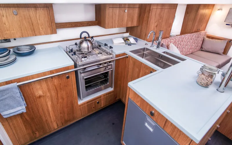 Slide: The Image of Bestevaer 45 S/Y - 60