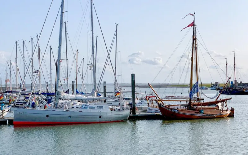 Slide: The Image of Bestevaer 45 S/Y - 8