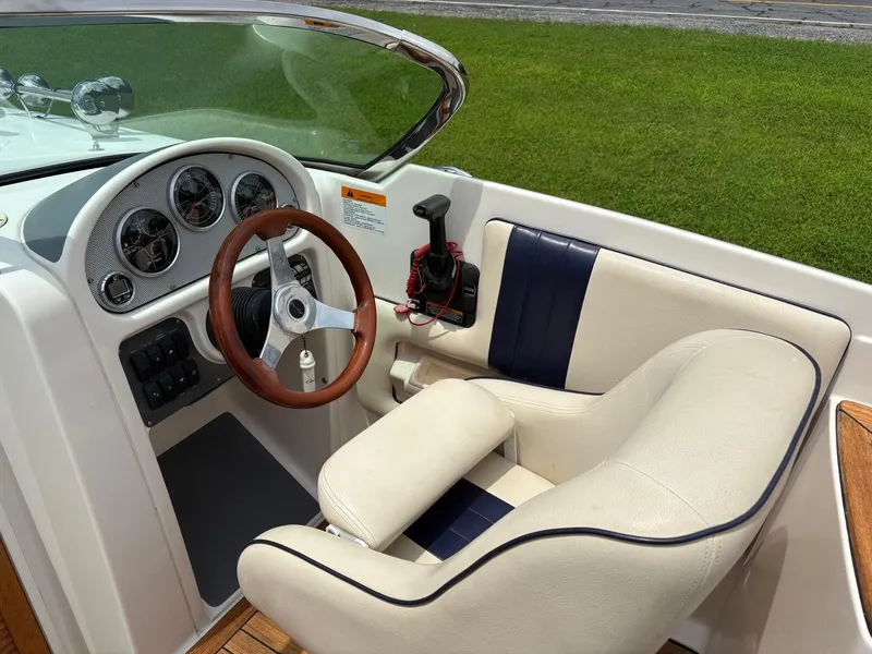 Slide: The Image of Chris-Craft Corsair 25 Heritage Edition 2004 - 11