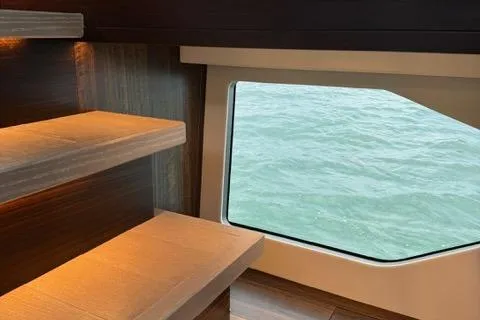 Slide: The Image of Sunseeker Manhattan 68 2022 - 56