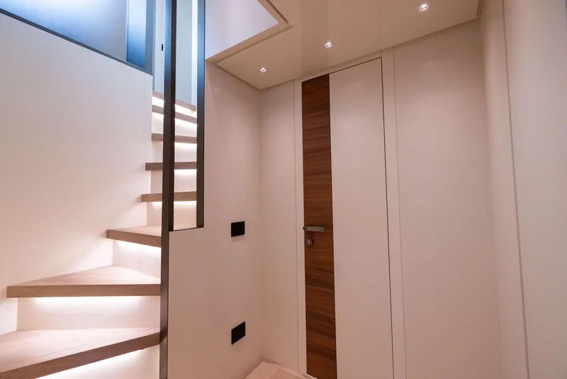 Slide: The Image of Sanlorenzo SL90A 2024 - 85