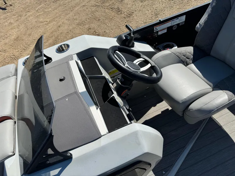 Slide: The Image of Manitou MB 25 SHP II 2021 - 10