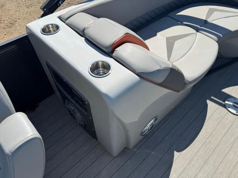 Slide: The Image of Manitou MB 25 SHP II 2021 - 17