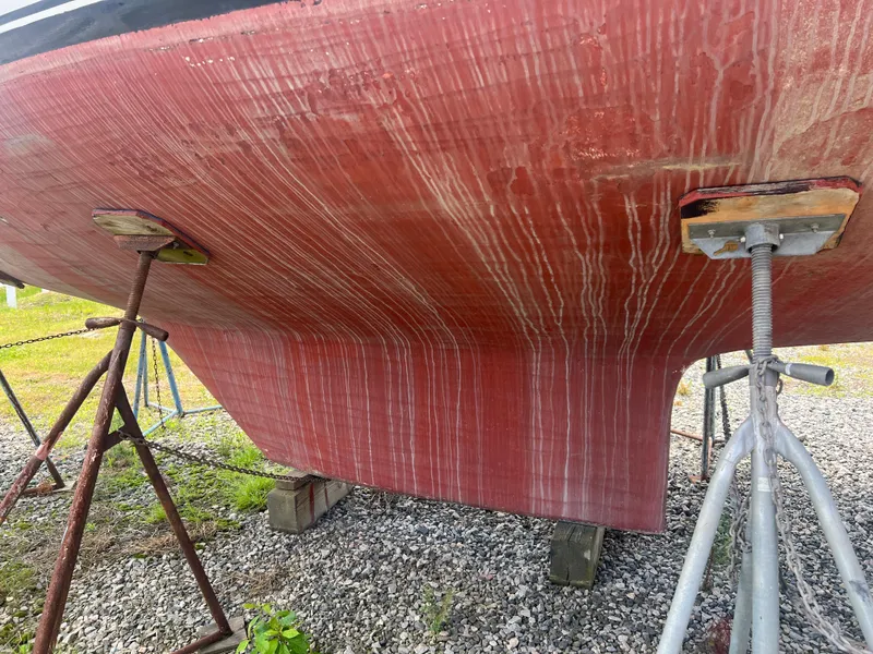 Slide: The Image of Catalina 38 1984 - 10