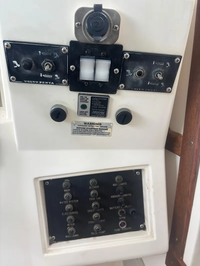 Slide: The Image of Albemarle Express Fisher 1990 - 13