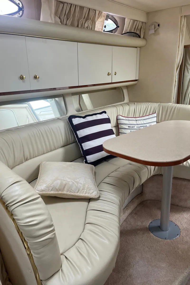 Slide: The Image of Sea Ray 340 Sundancer 2000 - 55
