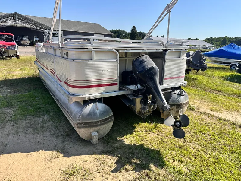 Slide: The Image of Smoker Craft SERENITY PONTOON 2000 - 5