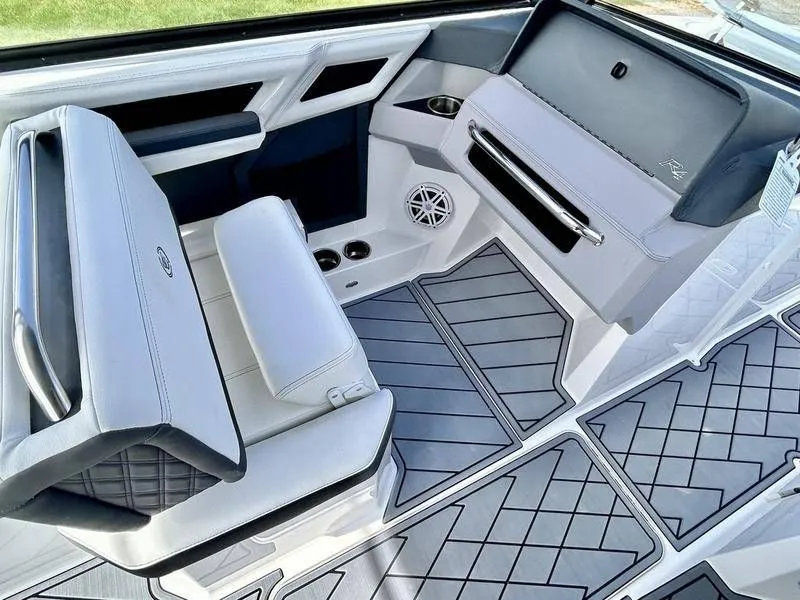 Slide: The Image of Cobalt R4 2025 - 44