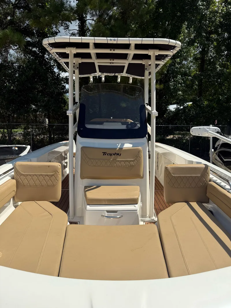 Slide: The Image of Bayliner Trophy T20CC 2023 - 20