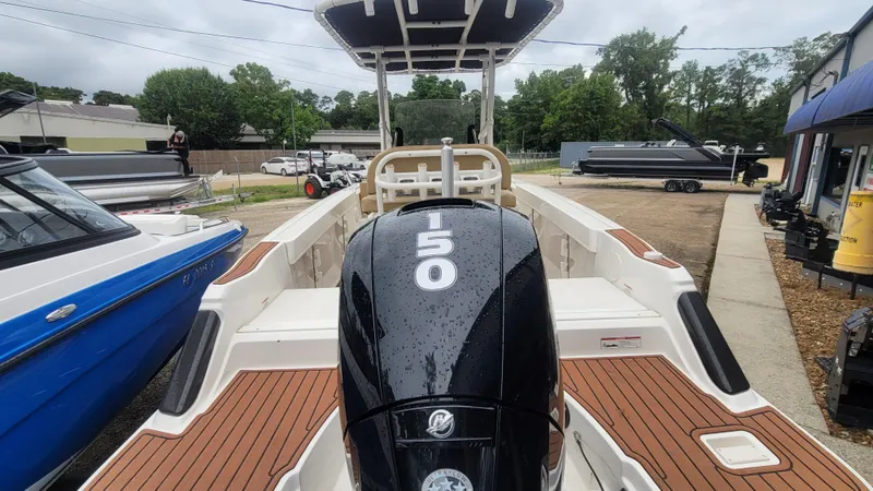 Slide: The Image of Bayliner Trophy T20CC 2023 - 25