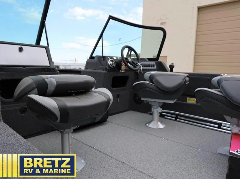 Slide: The Image of Impact XS 1775 Sport 2025 - 12